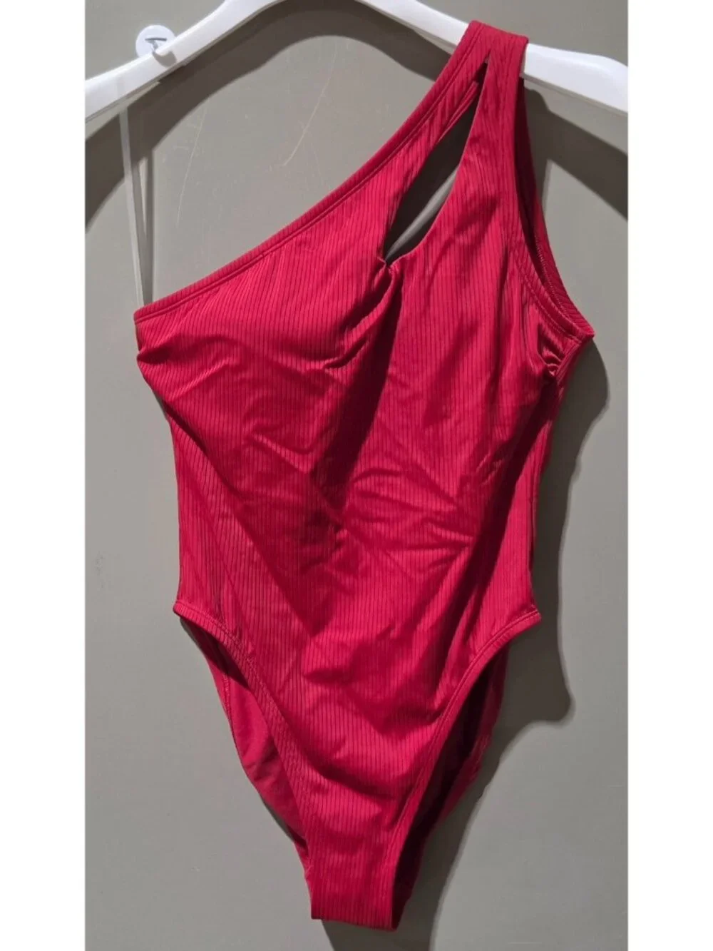 Shade & Shore Red Cut Out 1 Shoulder & Ribbed Texture 1 Pc Swimsuit -- Small 4-6